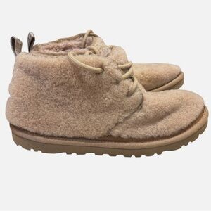 NWOB UGG Neumel Cozy Fur Women's Shoes Chukka Boots Size 8 - 1123665